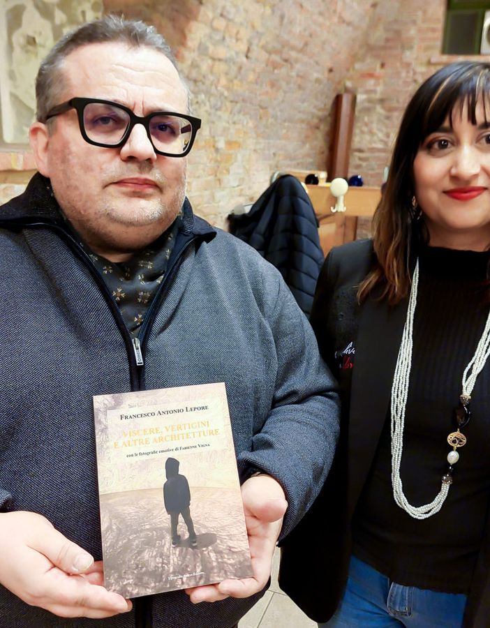 Venerdì 17 ad Alberi d'Acqua la presentazione del libro di poesie &quot;Viscere, vertigini e altre architetture&quot;
