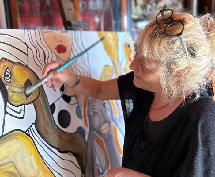 Inaugura ad Asti &quot;Paint your life&quot;, dell'artista torinese Loredana Lolo Gianolio