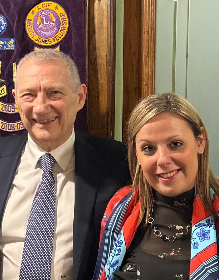Mairano ritratto con Sara Arduino, presidente del Lions Club di Villanova d'Asti
