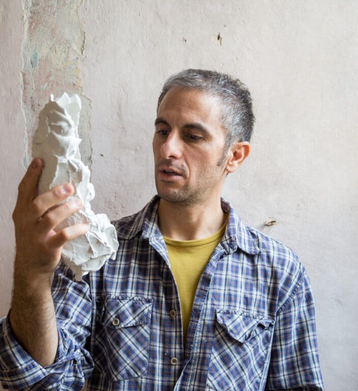 A Nizza Monferrato statue e sculture di pane con 'Brotrarum' di Matteo Lucca