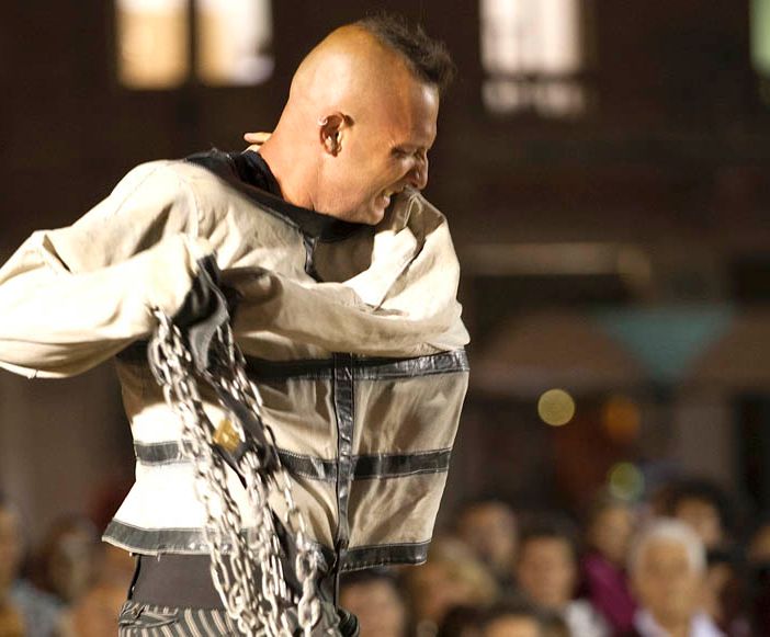Alla Notte Bianca di Asti arriva Mister David, l'Harry Houdini del Circo