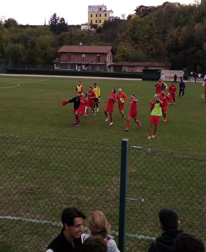 Calcio, il Moncalvo ingrana la quinta (vittoria di fila) e va in fuga