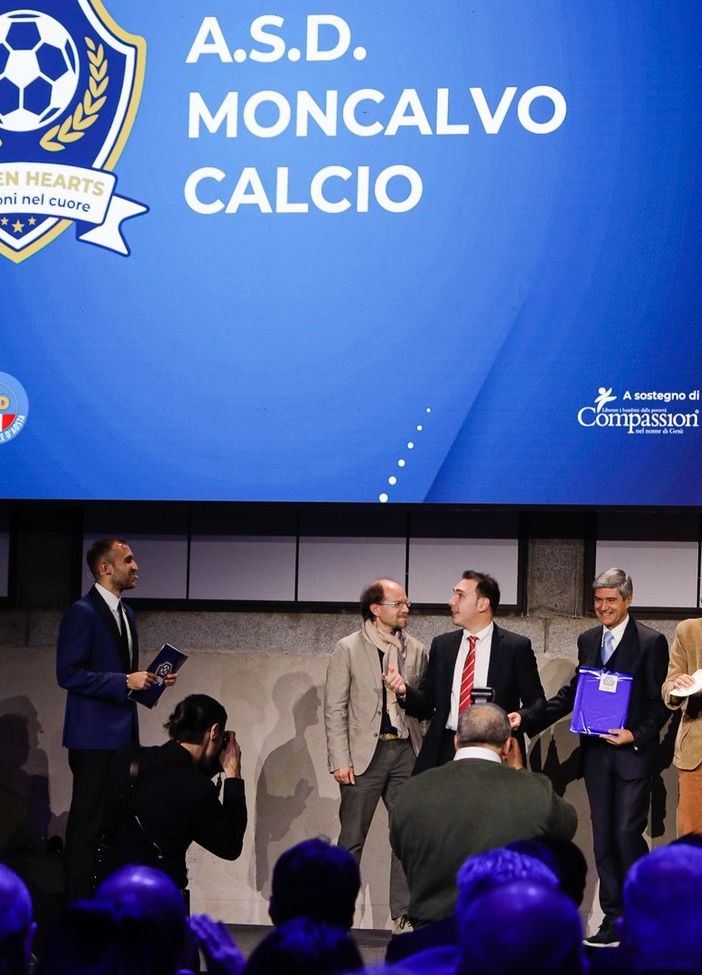 Bella premiazione per il Moncalvo calcio, alla Nuvola Lavazza di Torino, nella prima &quot;Golden Hearts&quot;