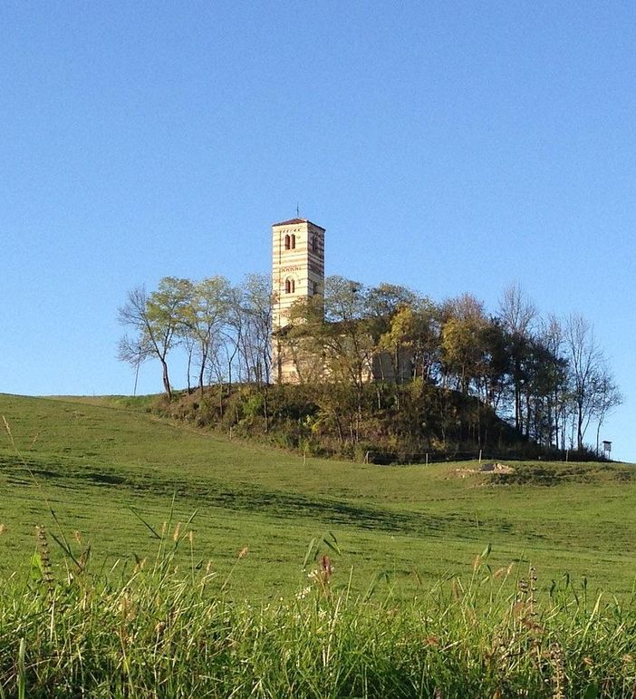 Montechiaro d'Asti, chiesa romanica dei santi Nazario e Celso