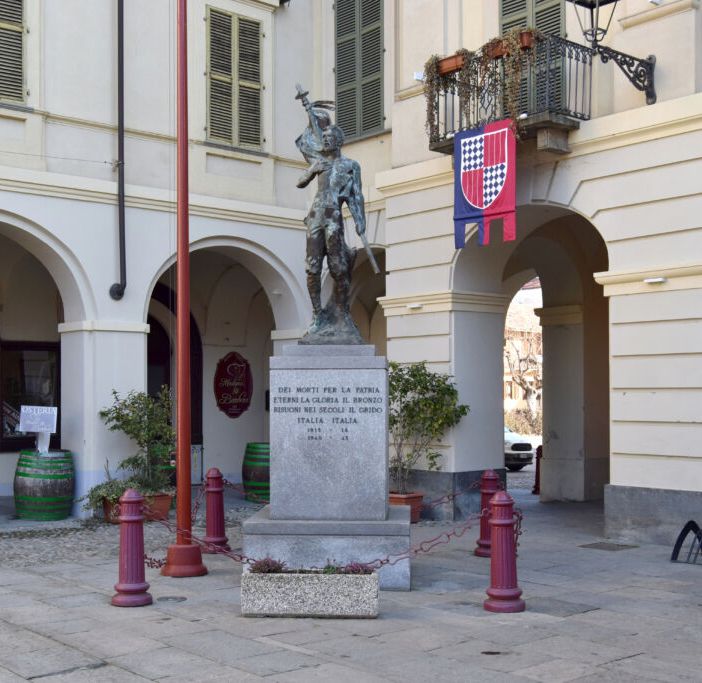 Anche San Damiano ‘abbassa le luci’ (e il riscaldamento) contro il caro energia