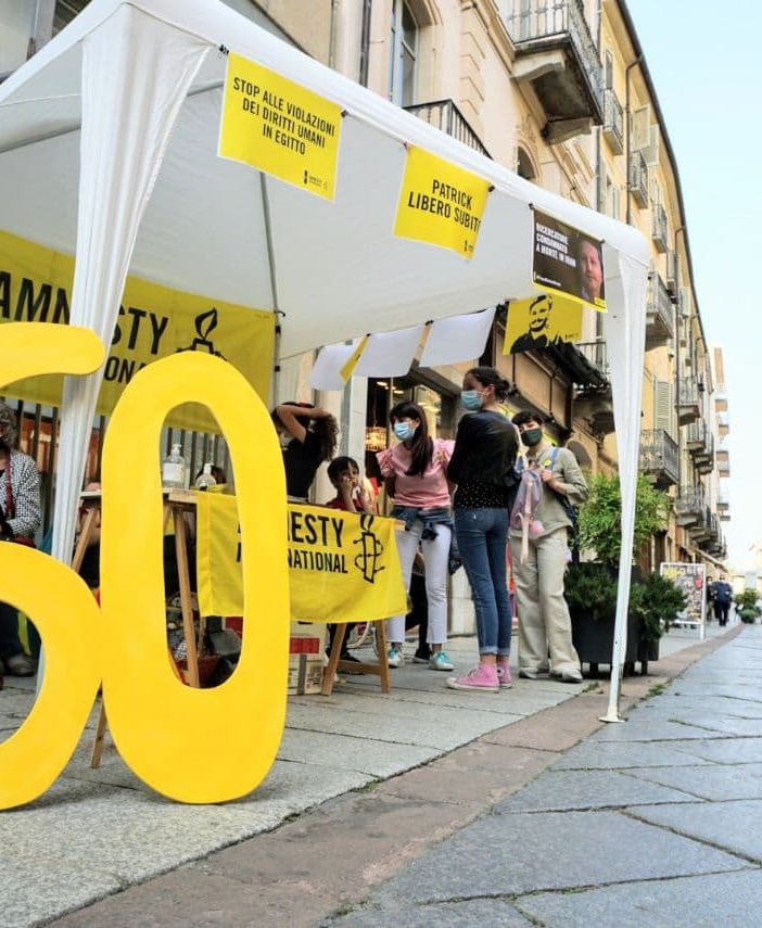 Mostra 60 anni di Amnesty International