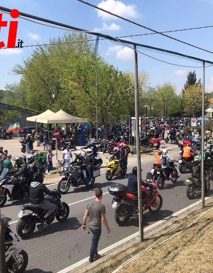 Una ricca galleria fotografica del motoraduno monalese