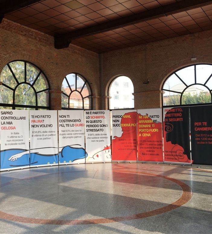 &quot;Sei un uomo vero? Accarezza, non schiaffeggiare&quot;: cartoline antiviolenza a San Damiano