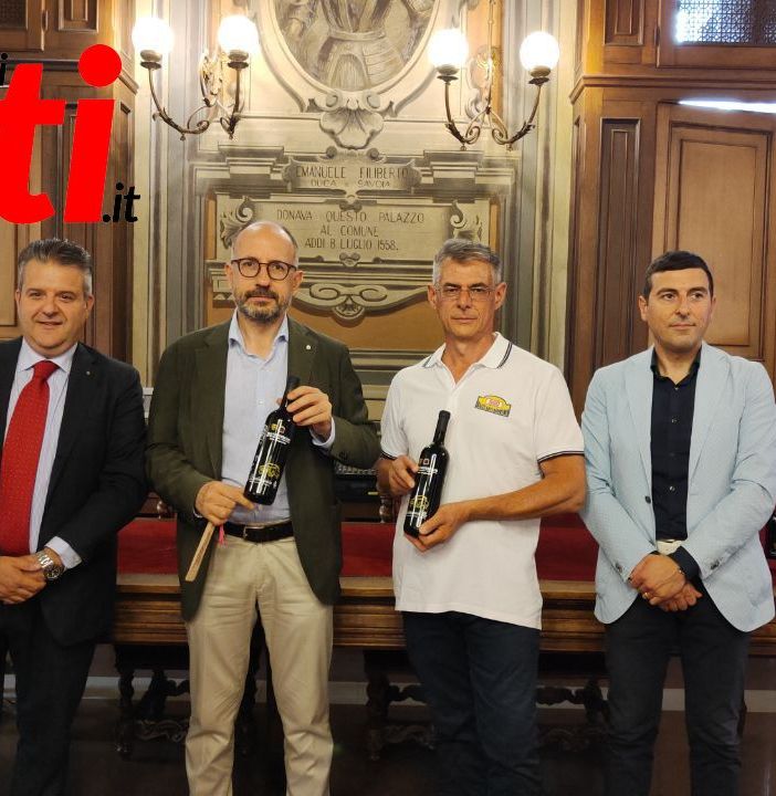 Da sinistra: l'assessore Origlia, il sindaco Rasero, il presidente di C.A.M.E.A. Fabio Gaiotto e il direttore di Coldiretti Asti Diego Furia