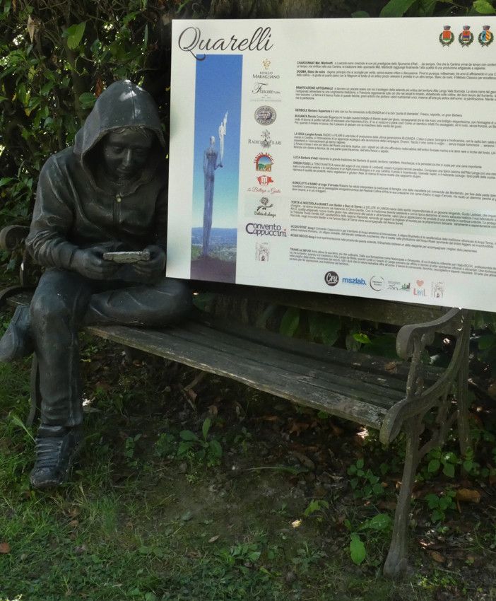 A Roccaverano il festival &quot;Colline d'Arte&quot; al parco Quarelli. 61 sculture in 30 ettari di bosco, perché solo la Bellezza salverà il mondo