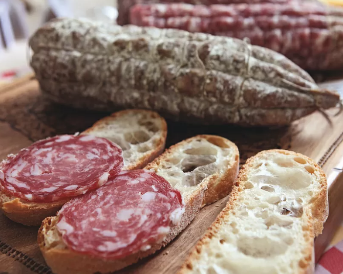 Pane e salame, che altro