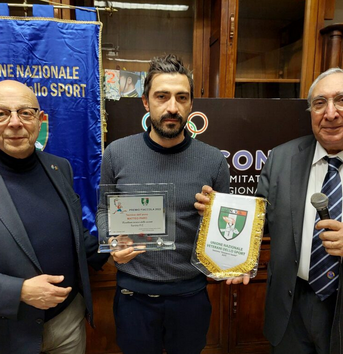 Premio a Matteo Paro