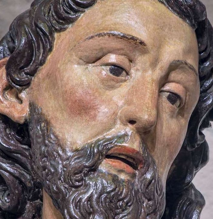Particolare della raffigurazione scultorea seicentesca di San Rocco, una delle foto della mostra
