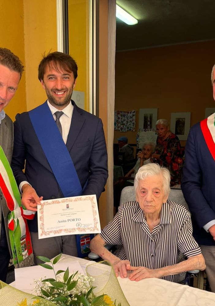 Nella residenza di Agliano Terme Anita spegne le sue prime cento primavere