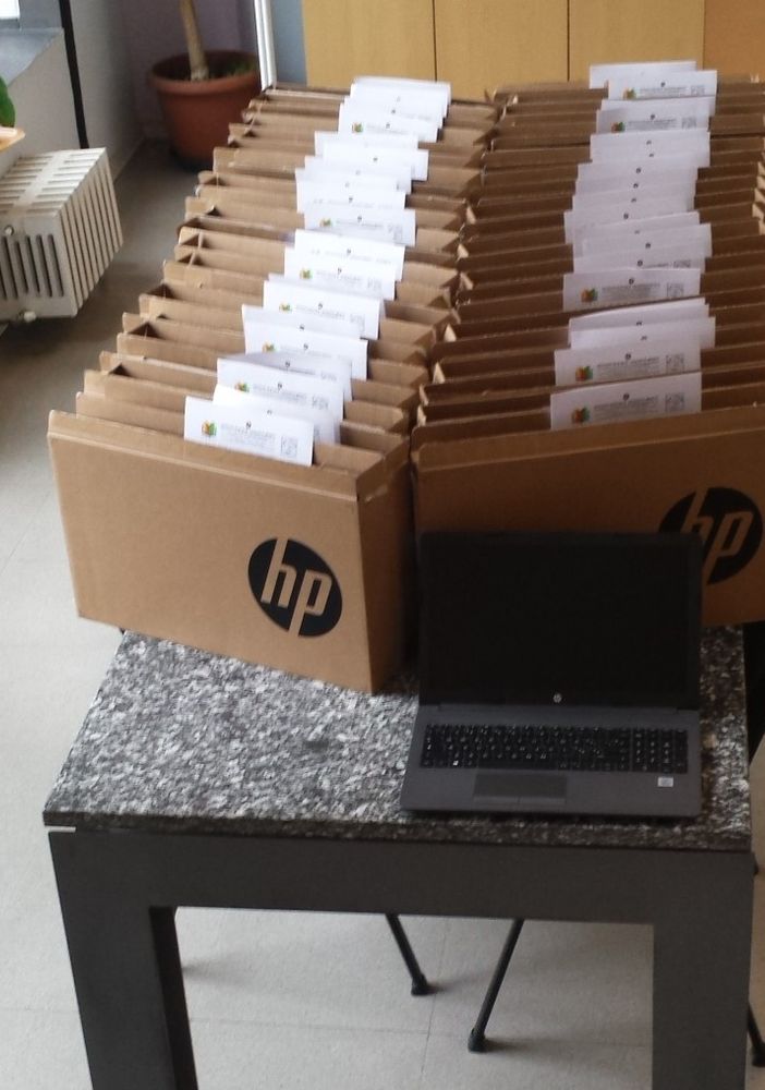 Asti, i Notebook del progetto Post, in distribuzione al Monti
