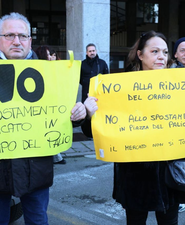 Una delle tante proteste degli ambulanti (MerfePhoto)