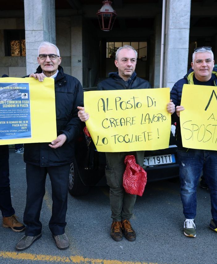 Domani gli ambulanti di Asti incontrano il sindaco Rasero. Si spera in un segnale di distensione dopo settimane di polemiche