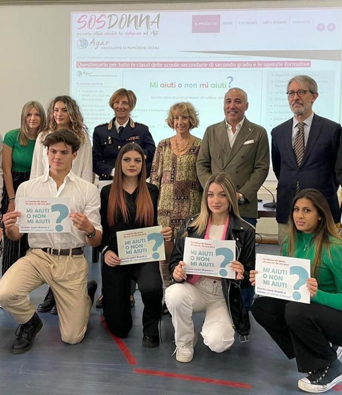 Giovani e istituzioni al Liceo Classico per &quot;testare&quot; il questionario
