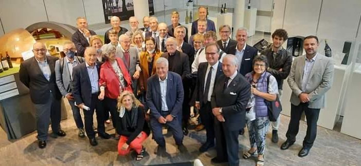 Il gruppo dei partecipanti al convegno UCID di Trento