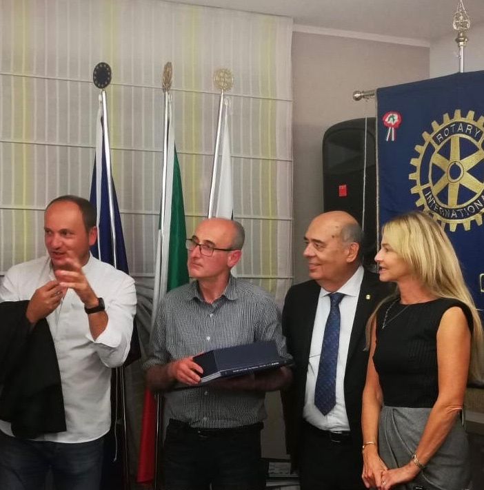 Gli enologi con gli organizzatori della serata