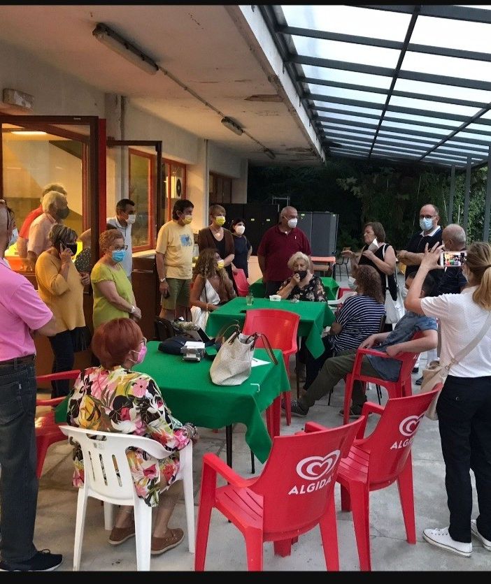 Sindaco Maurizio Rasero e assessore Mariangela Cotto in visita a un circolo cittadino