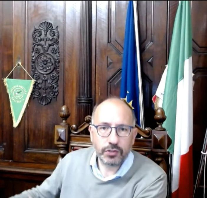 Un fermo immagine tratto dalla video intervista