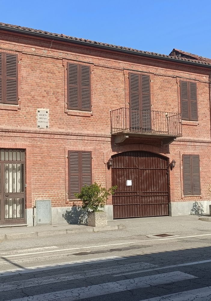 La sede della Società Operaia Agricola di Portacomaro Stazione