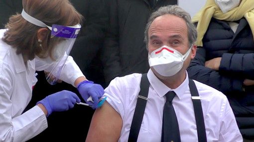 La vaccinazione del professor Di Perri