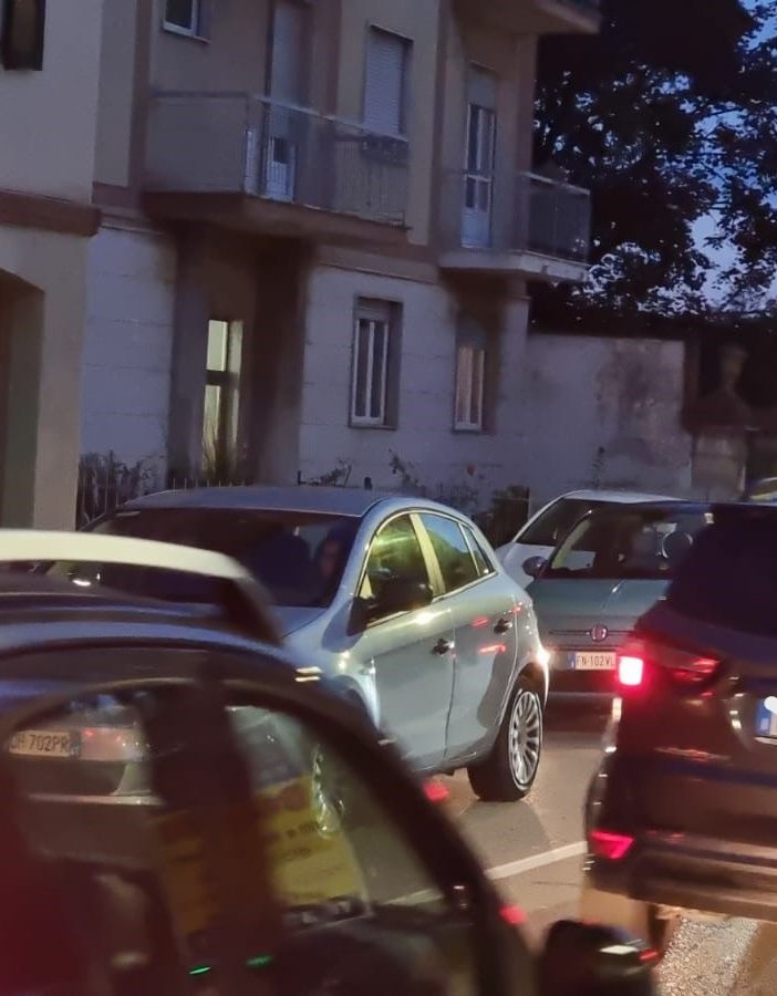 Traffico di Asti: &quot;Che San Secondo ci assista... A Natale. Prima dei parcheggi a pagamento serviva un piano&quot;
