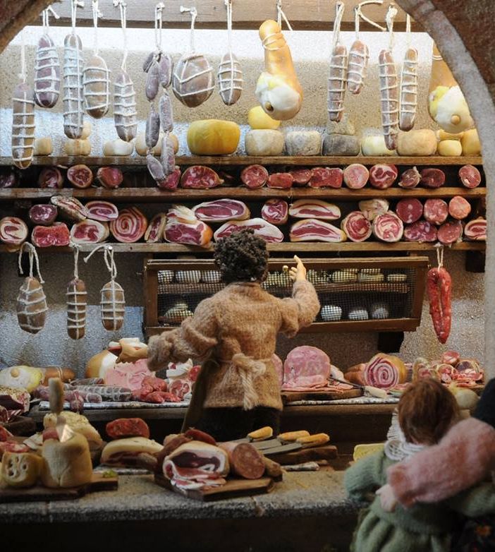Una delle botteghe del presepe di Vezzolano