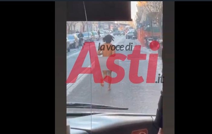Un fermo immagine tratto dal video