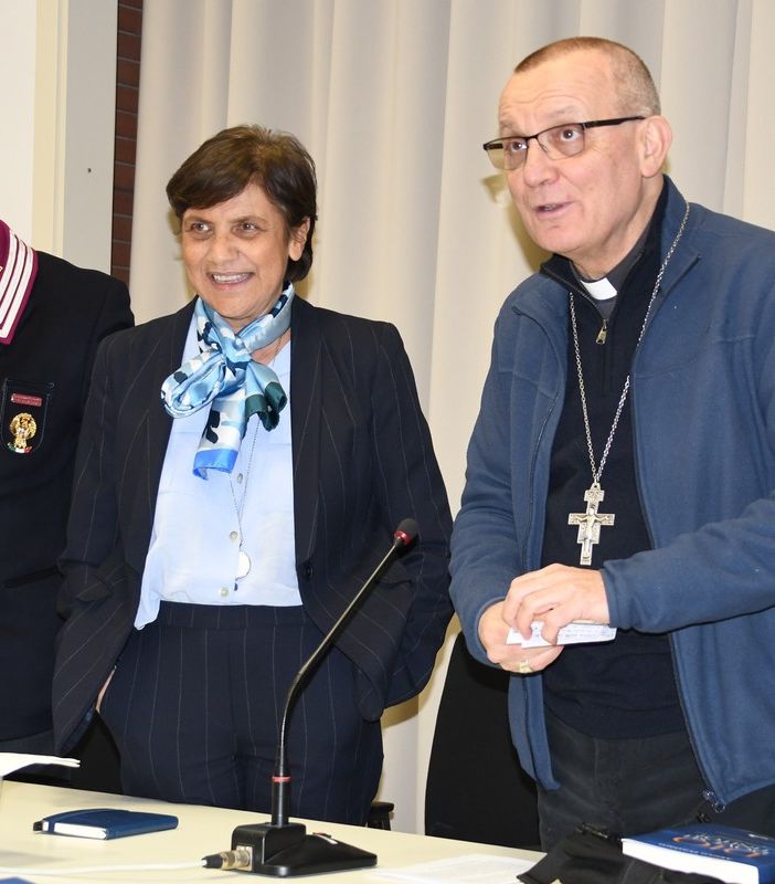 Alcune immagini della presentazione (foto Questura di Asti)