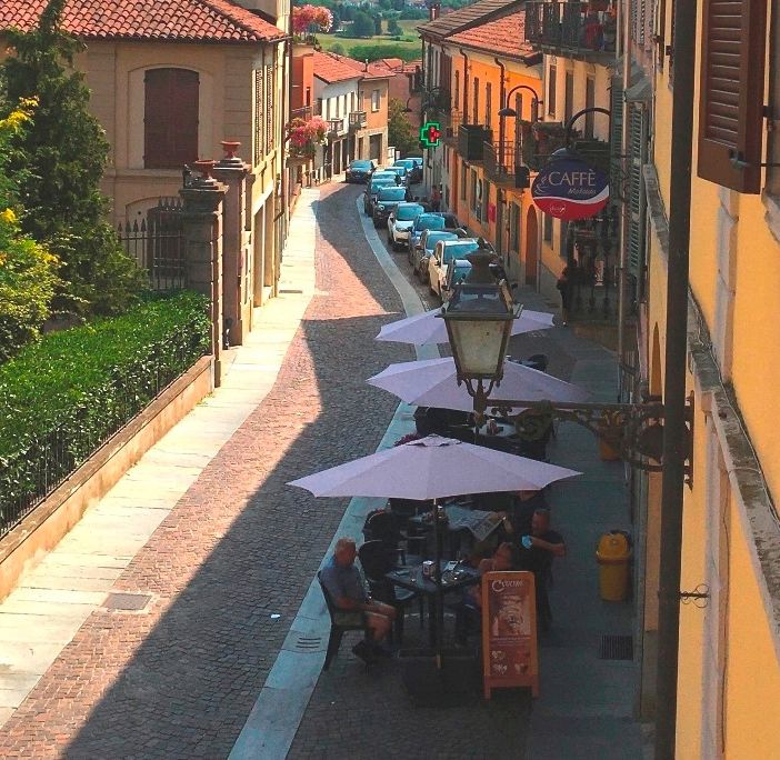 Via Roma a Villafranca d'Asti
