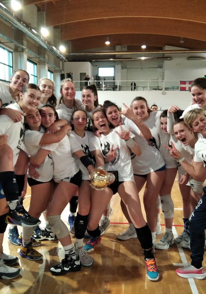 Volley, per il Club76 è ancora festa! Il Playasti Gold è campione regionale Under 16