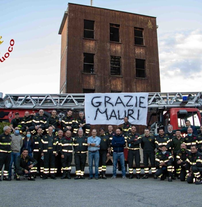 Il caloroso saluto dei colleghi