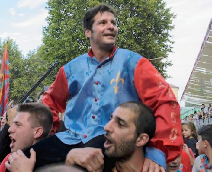 Palio: muore in un tragico incidente d'auto il fantino Andrea Mari