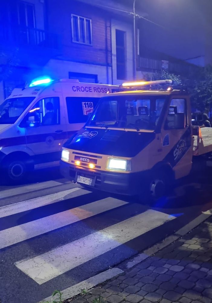 Asti: scontro tra auto e moto nella notte in corso Matteotti, all'altezza di via Lessona