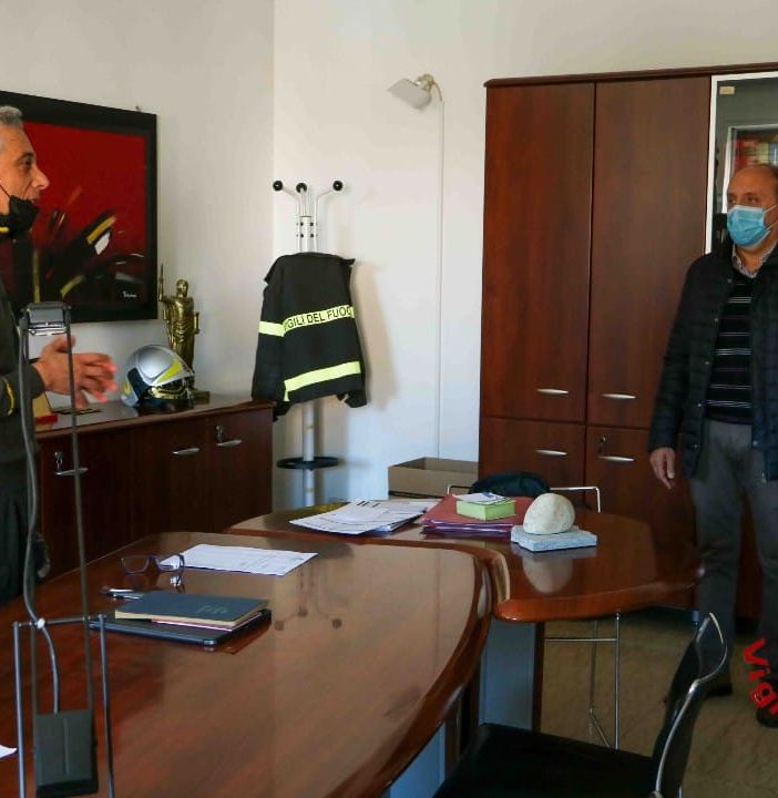 Vigili del fuoco: in pensione il capo reparto Giuseppe Gallo