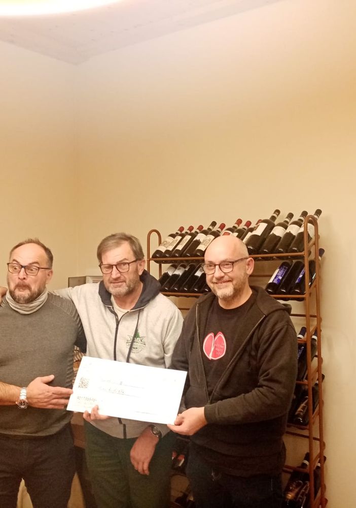 San Damiano: l'associazione New Project consegna oltre mille euro alla Collina degli Elfi
