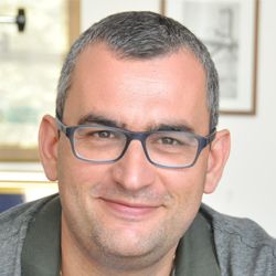 Andrea Gamba ritratto in un'immagine d'archivio