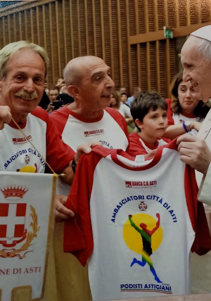 Gli Ambasciatori con il Papa nel 2017
