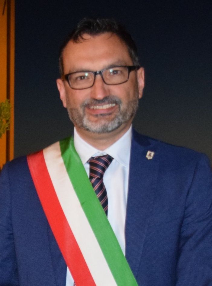 &quot;Si interri parte dell'elettrodotto che attraversa i comuni di Castelnuovo Calcea, Agliano Terme e Moasca&quot;