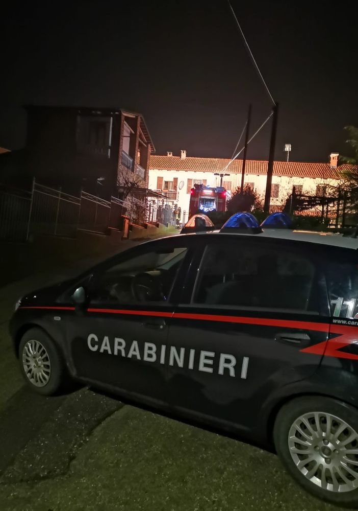 Antignano: ladri entrano in una cascina e appiccano fuoco dopo il furto
