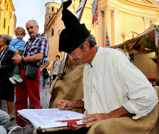 Una foto di repertorio di Arti e Mercanti