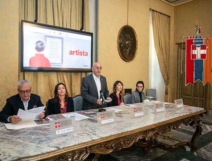 “Un artista per me”: 37 opere all'asta per il progetto &quot;àncora - una zampa per ricominciare&quot;
