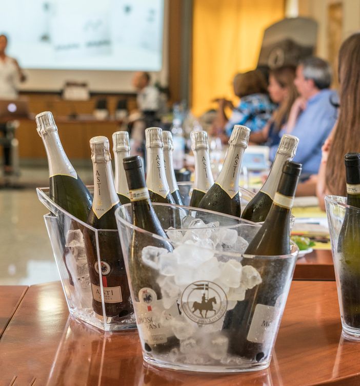 Prosegue l'anteprima 2019 per l'Asti e il Moscato d'Asti Docg