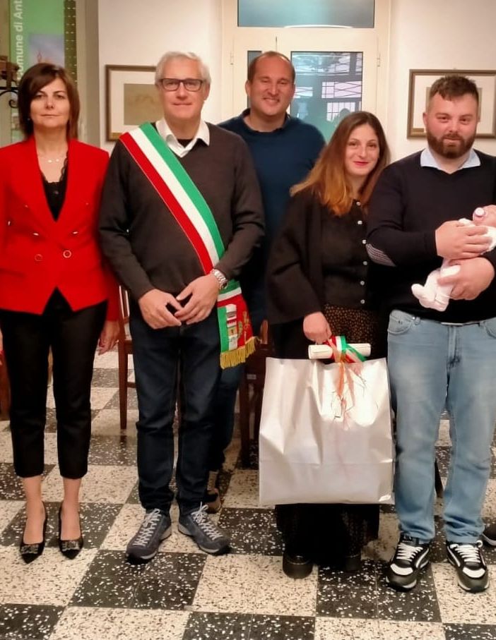 Antignano inverte la tendenza di un paese che invecchia. Festeggiata la seconda nata del 2023