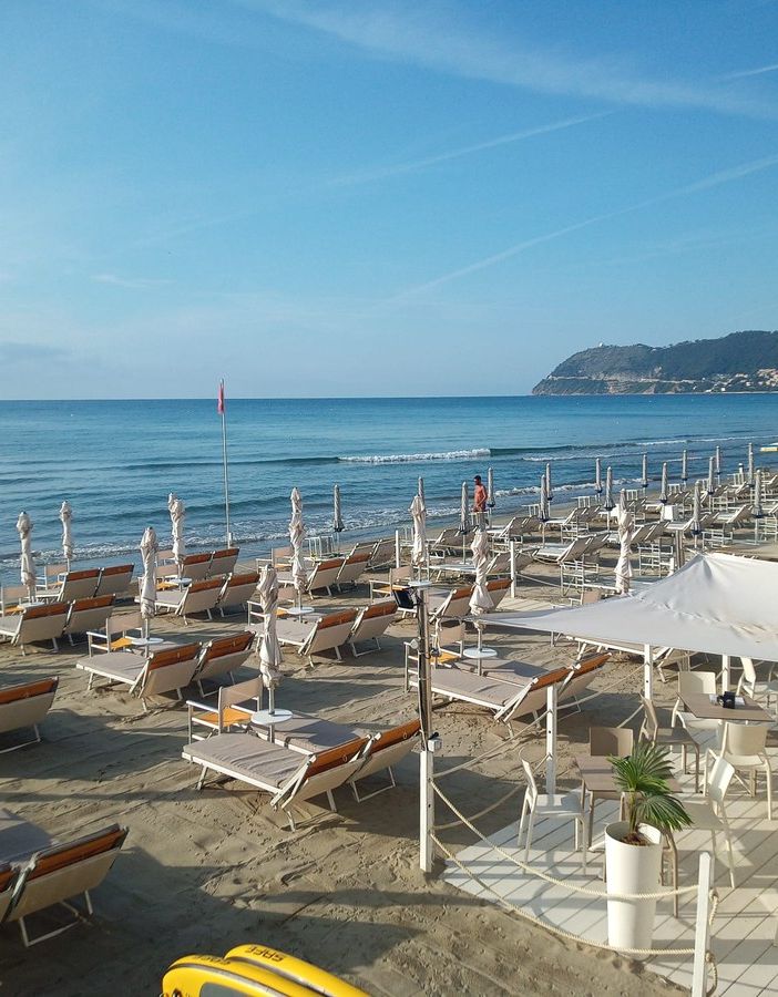Alassio, spiagge aperte tutto l’anno nella “perla” della Riviera