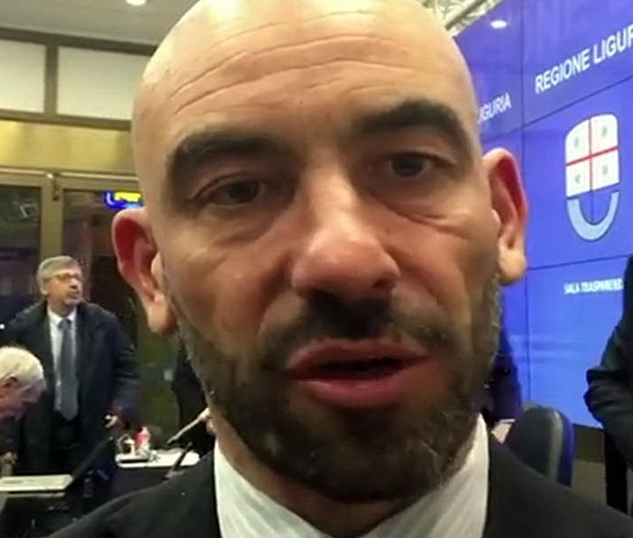 Coronavirus: l'infettivologo Matteo Bassetti fa il punto &quot;Francia e Germania dovrebbero pensare a casa loro invece di metterci in quarantena&quot; (Video)