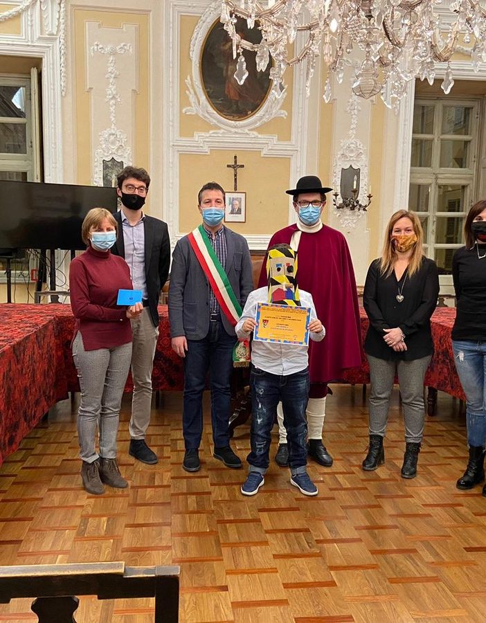 Comune di San Damiano, premiato il vincitore di Carnevale in Ecomaschere
